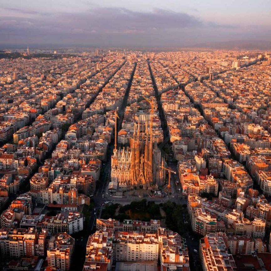 Exclusivo piso en alquiler temporal en la zona alta, Barcelona - Photo 1