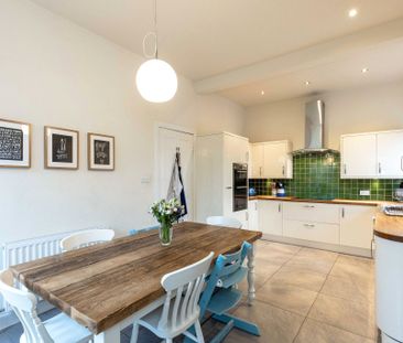 13 Almondbank Terrace - Photo 2