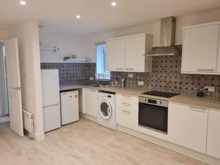 1 bedroom apartment to rent - Photo 4