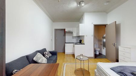 Studio to rent - Photo 2