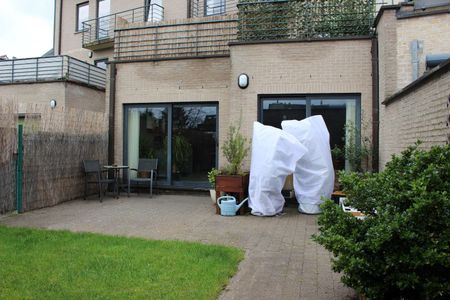 Appartement met tuin en garage. - Photo 5