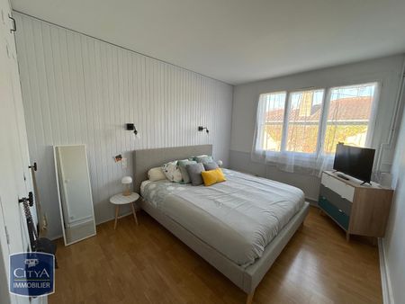 Location Appartement 4 pièces 84m² ALBI 81000 - Photo 3