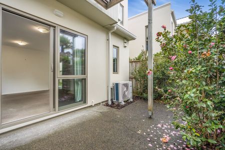 Three Kings flat - Photo 5