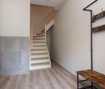 Appartement te huur: Loosduinseweg 373-E2 2571 AE Den Haag - Photo 4