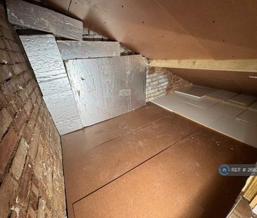 1 bedroom in a house share to rent - Photo 6