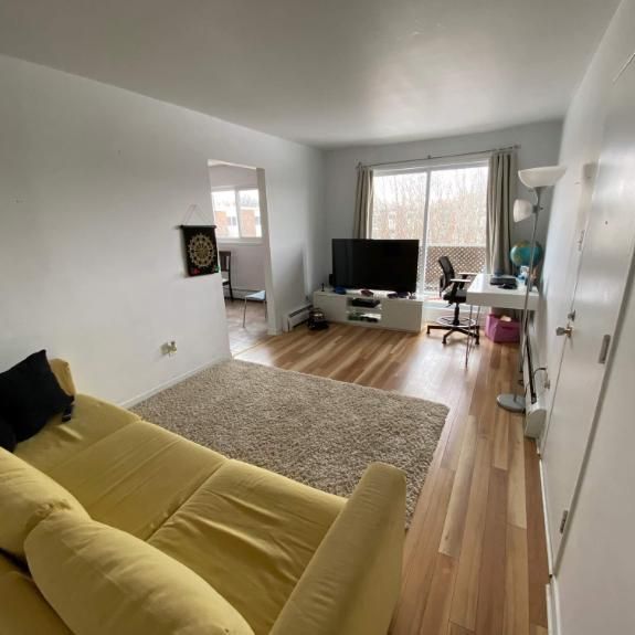 2 CH - 1 SDB - Québec - $1,067 /mo - Photo 1