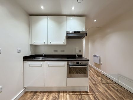 Quadrangle, 1 Lower Ormond Street, Manchester, M1 - Photo 2