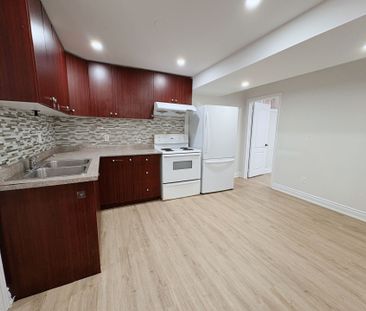 For Lease - 2247 Grouse Lane Unit# Bsmt, Oakville, Ontario - Photo 2