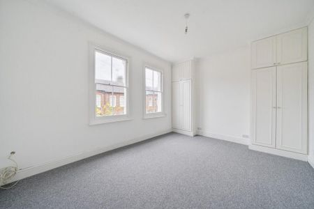 4 bedroom terraced house to rent - Photo 5