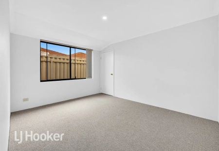 “Family Home for Rent in Currambine” - Photo 3