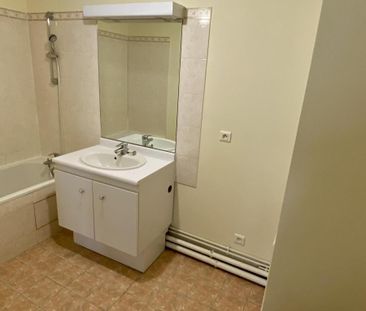 Appartement F2 SENLIS avec parking - Photo 3