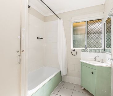 25 San Vito Crescent, Rasmussen QLD 4815 - House For Rent | Domain - Photo 6