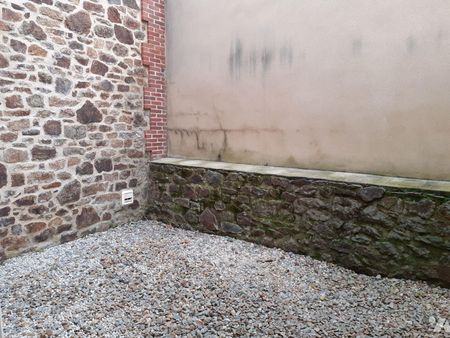 Quartier des Urbanistes, Maison type appartement, en duplex, comprenant : RDC : spacieuse pièce... - Photo 5