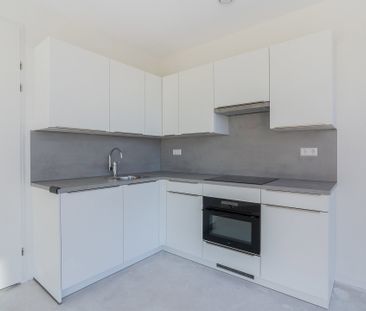 Osdorper Ban, 11, Amsterdam - Photo 1