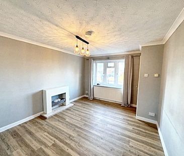 2 bed semi-detached house to rent in Stembridge Way, Norton Fitzwar... - Photo 2