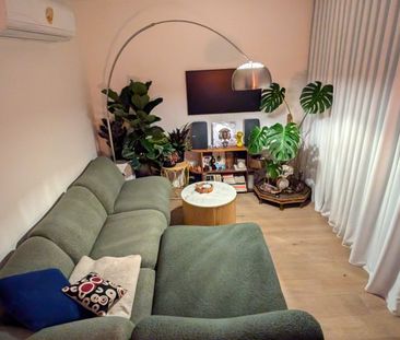 West Melbourne - Photo 2