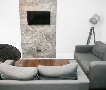 Trelawn Place, Headingley, Leeds - Photo 1