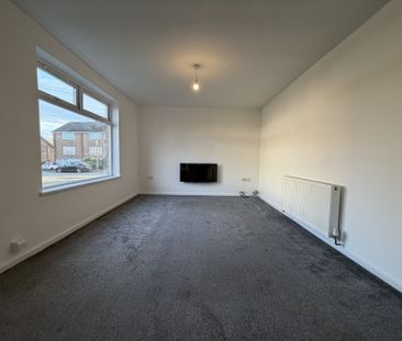 Tuxford Avenue, Meden Vale, MANSFIELD - Photo 2