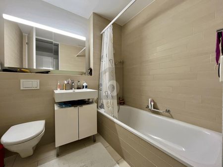 GROSSZÜGIG, ZENTRAL UND NATURNAH - Photo 4