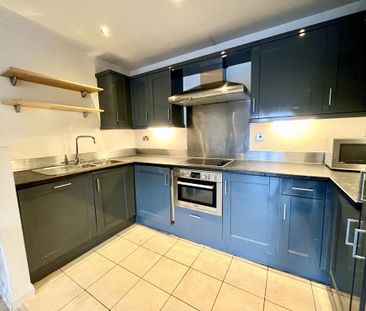 2 bedroom apartment to rent - Photo 1