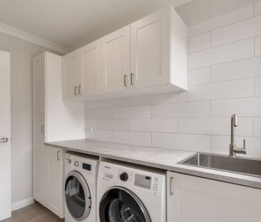 Renovated Family Home - Photo 6