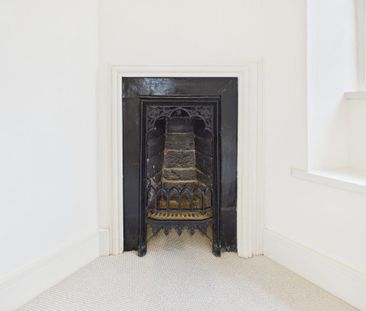 2 bedroom ground floor flat to rent - Photo 5