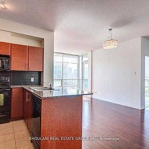 Kariya And Elm Beautiful 2Bdrm +Den As 3rd Bdrm Modern Kitchen Open - Photo 2