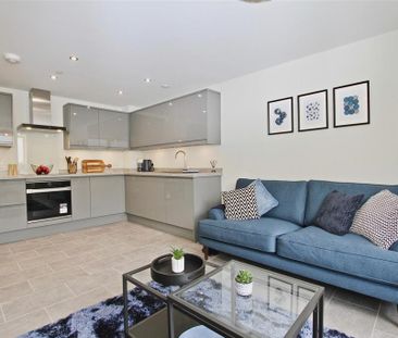 1 bedroom flat to rent - Photo 4