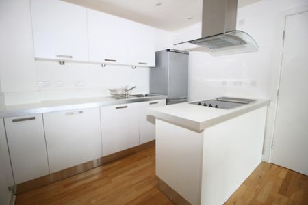 1 bedroom flat to rent - Photo 3