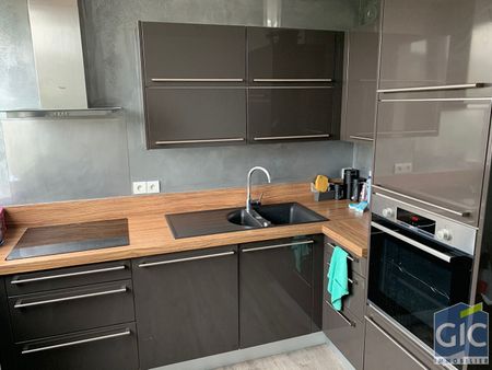 Location Appartement 3 pièces 64m² - Photo 5