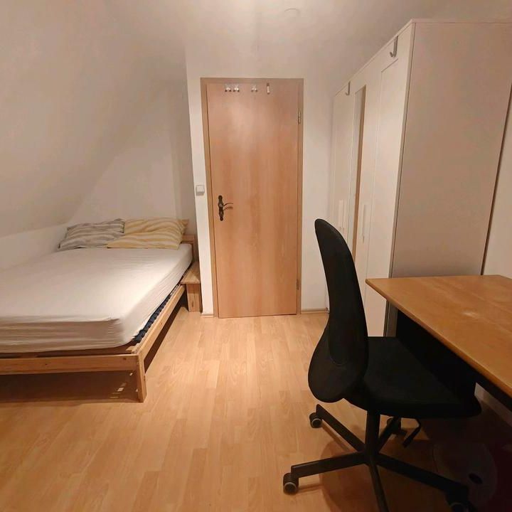 Zimmer zur Zwischenmiete in Diedorf (15.03 – 31.08) - Photo 1