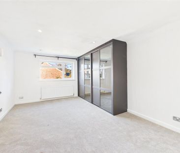 5 bedroom detached house to rent - Photo 4