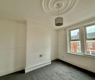 Westbourne Avenue, Bensham, Gateshead - Photo 2