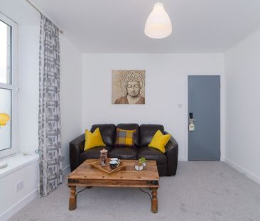 2 Bed Flat, Great Northern Road, AB24 - Photo 2