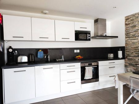 Location appartement 3 pièces 59.07 m² à Viry (74580) - Photo 4