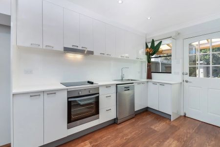 14A George Street, Dover Heights NSW 2030 - House For Rent | Domain - Photo 5