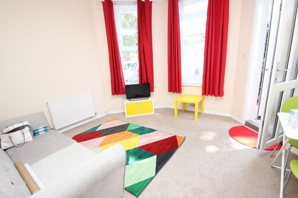 2 bedroom house to rent - Photo 1