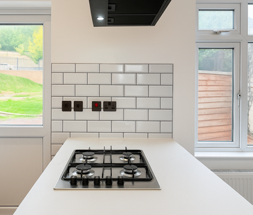 3 bedroom semi-detached house to rent - Photo 6