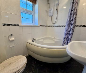 1 bedroom semi-detached to let - Photo 4