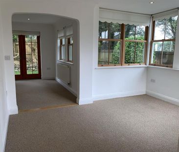 4 bedroom detached house to rent - Photo 1