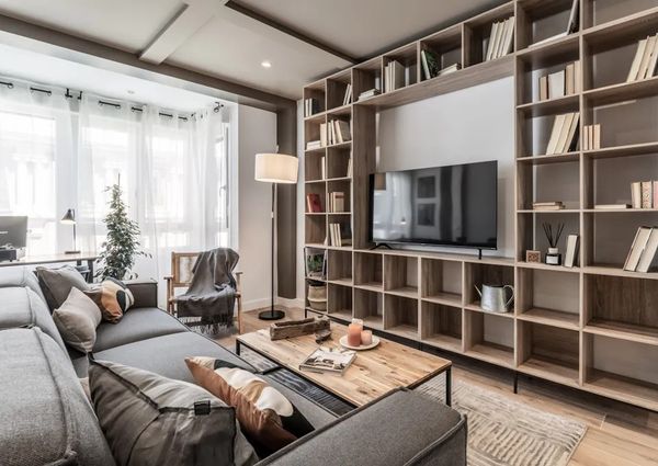 Calle de Manuel Cortina, Madrid, Community of Madrid 28010