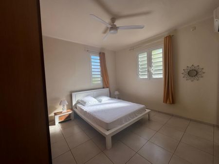 Location Maison 190m² 5 pièces Fort de france - Photo 2