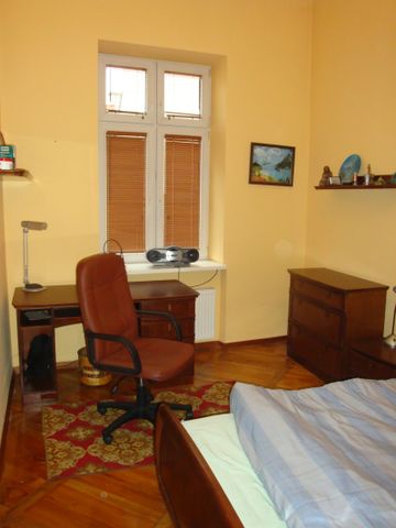 Katedralna, 3-pokojowe, 105m2, II piętro, Umeblowane - Photo 4