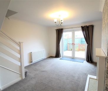 8 Nesfield Close, YO11 3UR, Scarborough - Photo 2