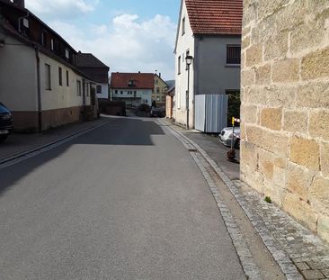 2 - Raum Wohnung " Ideal für Singel " im EG, in einem Tier u. - Photo 5