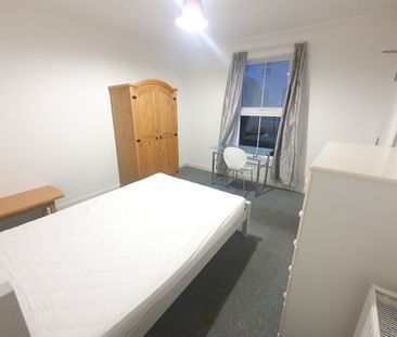 Gladstone Street - Photo 4