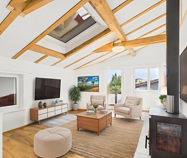 Modern 3.5-room penthouse apartment with beautiful views in charmin... - Foto 6