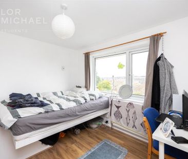 4 bedroom terraced house to rent - Photo 5