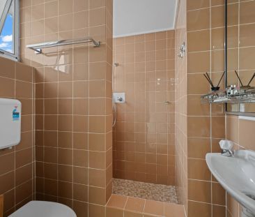 Furnished & Renovated Studio with Parking in Prime Harbourside Loca... - Photo 3