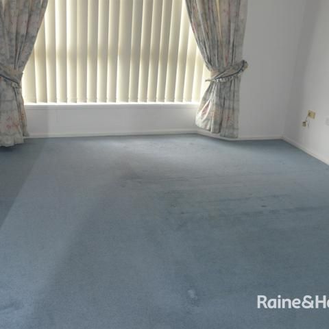 FAMILY HOME IN THE GROVE - Photo 1